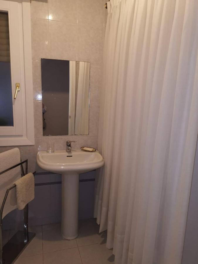Habitacion Con Bano Privado En Більбао Екстер'єр фото